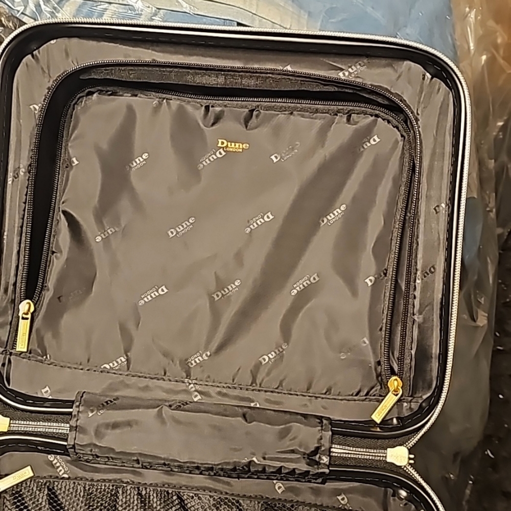 Dune London Olive Vanity Case- Black - Picture 9 of 11